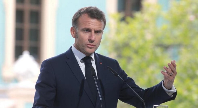 الرئيس الفرنسي إيمانويل ماكرون